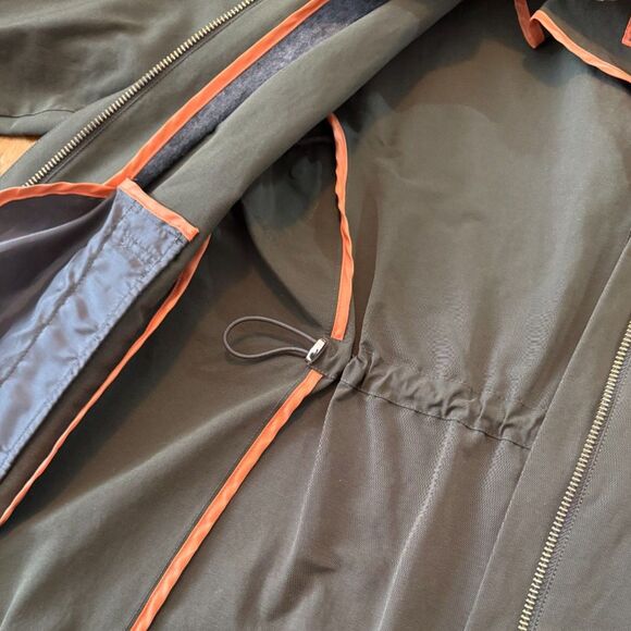 Spring Jacket with Removable Hood - Picture 4 of 6